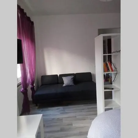 Sweet Cornelia Apartment *