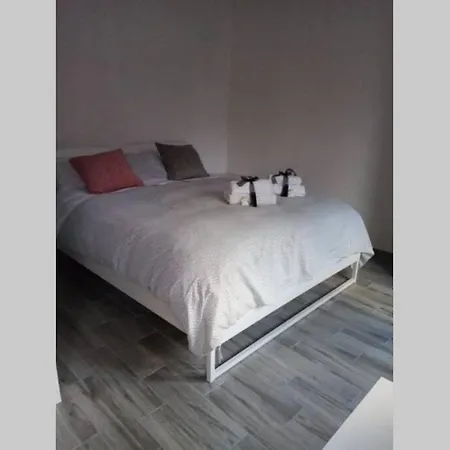 Sweet Cornelia Apartment *